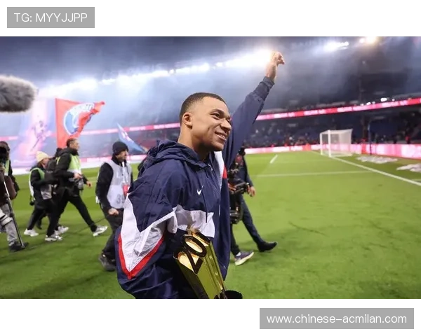 巴黎队内气氛紧张!姆巴佩未来再次被摆上台面 巴黎队内气氛紧张!姆巴佩未来再次被摆上台面