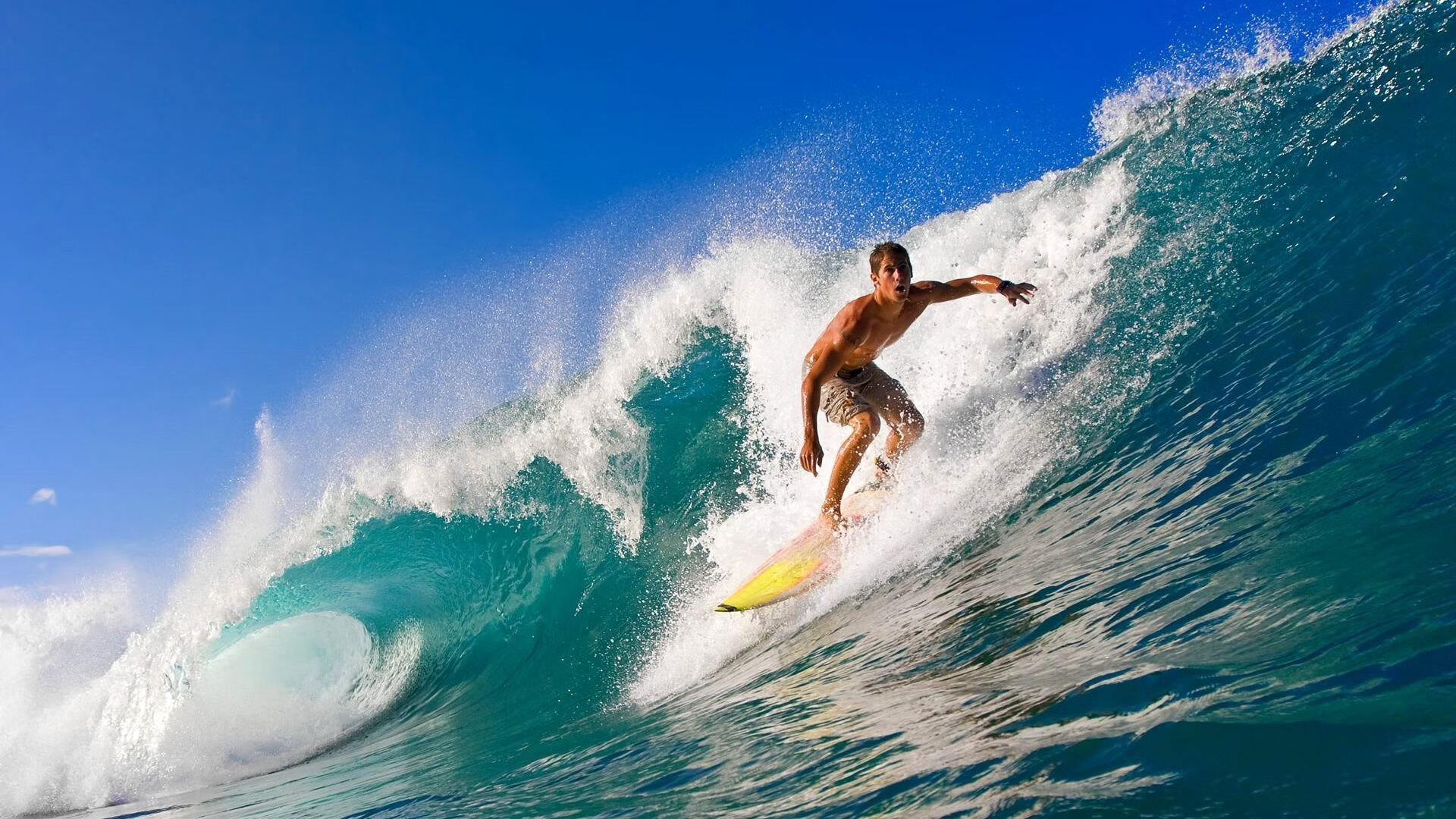 直播技术创新带动赛事互动体验升级，直播创新玩法